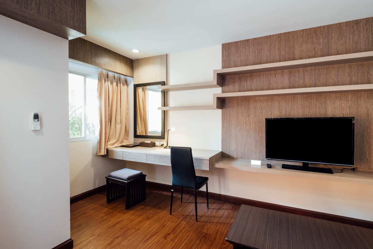 Rumah Modern 2 Lantai di Renon – Siap Huni 2